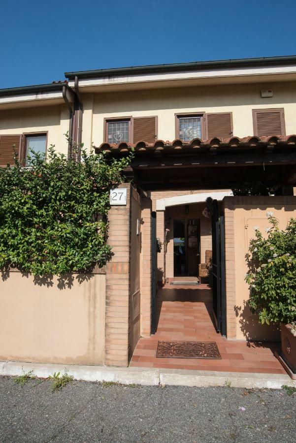 Fiori E Lanterne Bed & Breakfast Roma